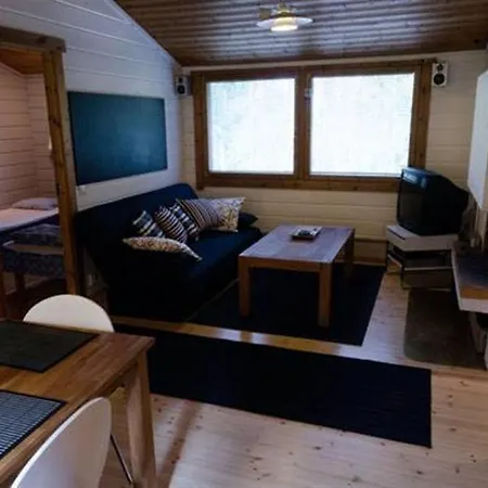 Riihivuoren Lomakylae Resort *